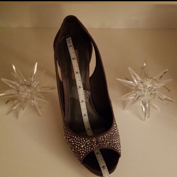 BCBGMAXAZRIA Gray Metallic Studded Dester Stilettos Heels - Picture 10 of 10